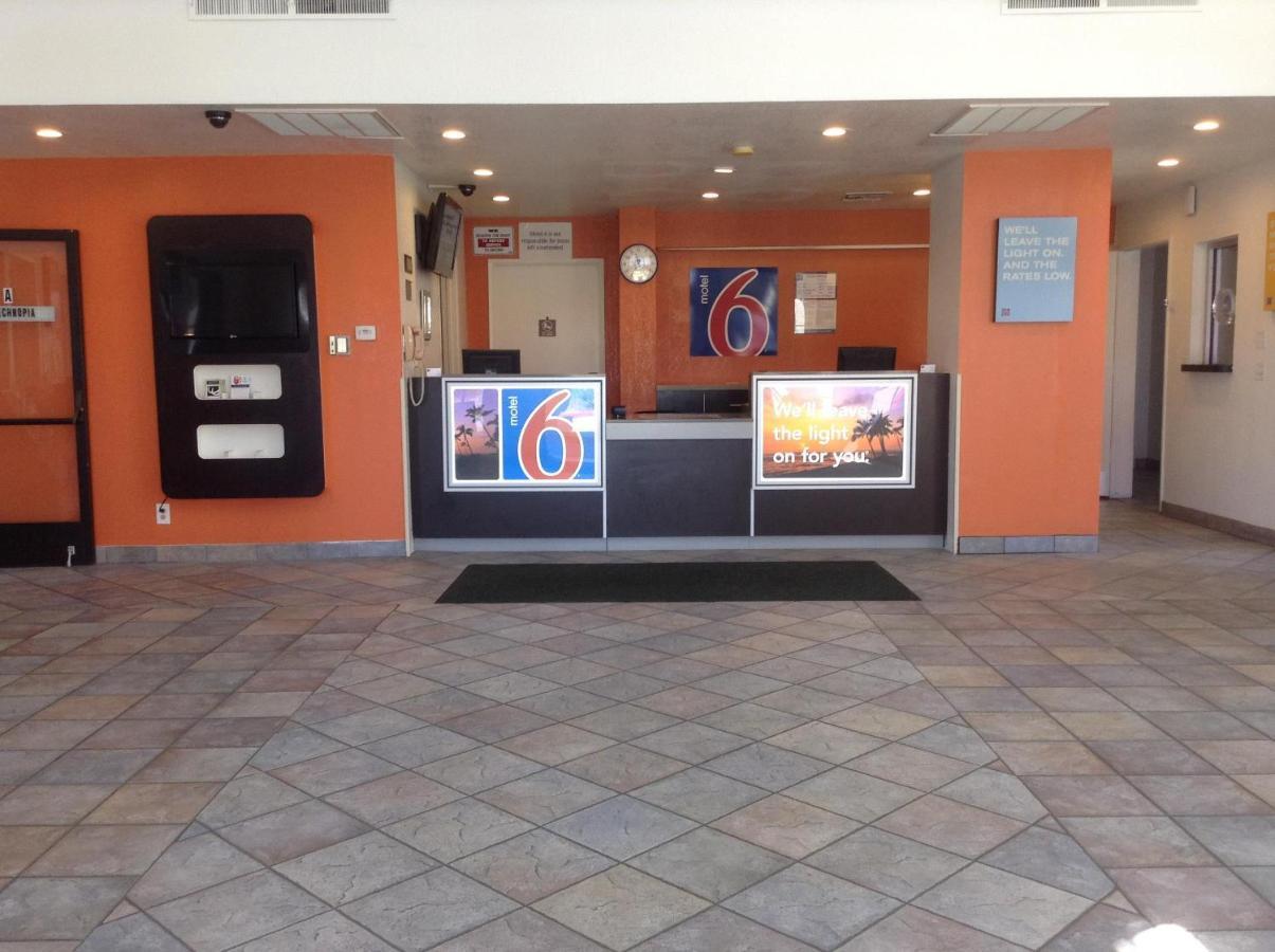 Motel 6 Хемет Экстерьер фото